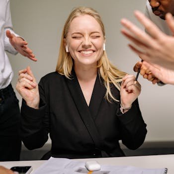 Eva Wannenmacher leading a meeting
