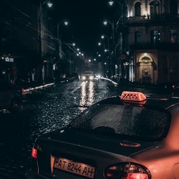 Car accident scene illustrating the need for injury attorneys